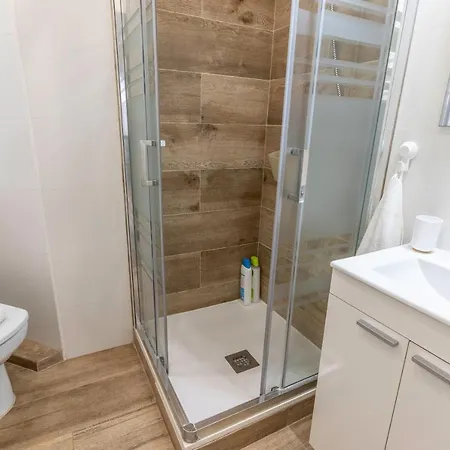 Piso Reformado En Centro Apartamento