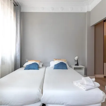 Piso Reformado En Centro Bilbau