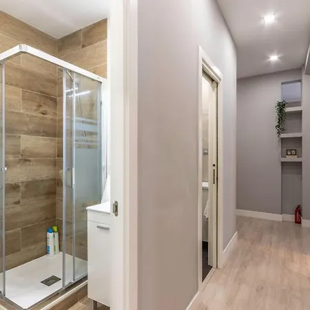 Piso Reformado En Centro Bilbao