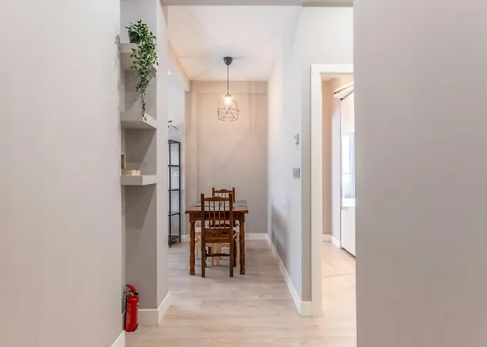 Piso Reformado En Centro * Бильбао